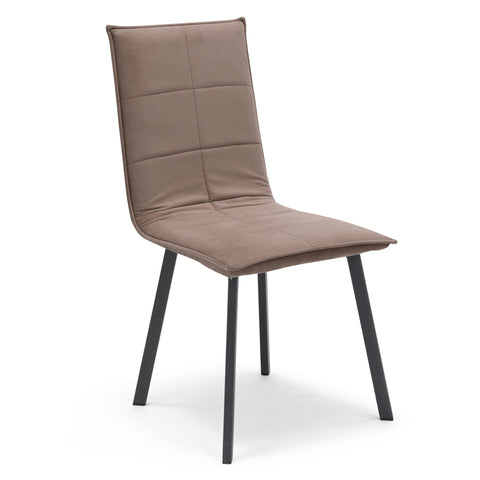 Sedia imbottita in tessuto con gambe in metallo