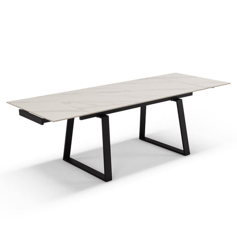Tavolo con top in grès ceramico effetto marmo allungabile e struttura in metallo
