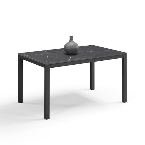 Tavolo per soggiorno con top in legno effetto pietra nera allungabile e struttura in metallo