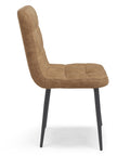 Sedia imbottita con gambe in metallo