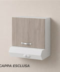 Pensile cappa per cucina componibile da 60 cm con anta finitura olmo chiaro effetto legno e struttura bianca. Ideale per l'inserimento della cappa filtrante, completa la composizione della cucina con uno stile moderno e funzionale, mantenendo uniformità estetica e praticità.