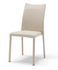 Sedia imbottita beige stile moderno gambe in metallo rivestite